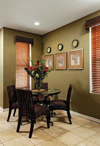 Dining room - Window