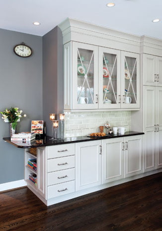 Kitchen - Wood flooring