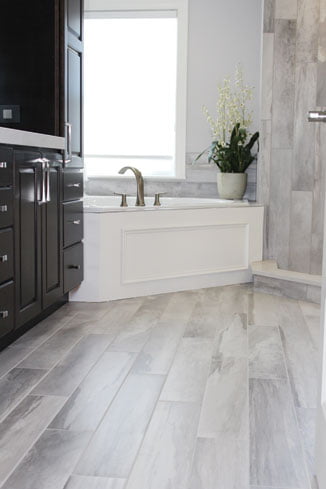 Floor - Bathroom