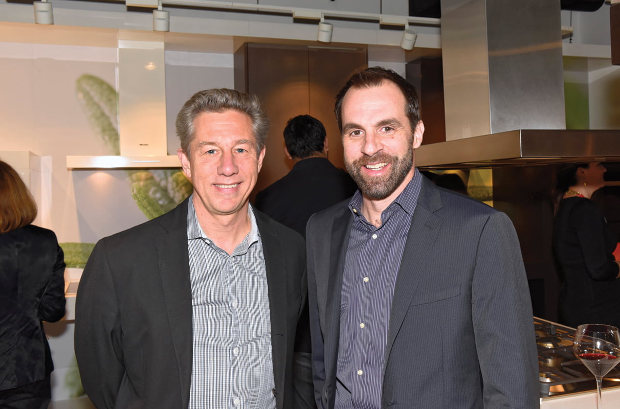 Public Relations - Communication