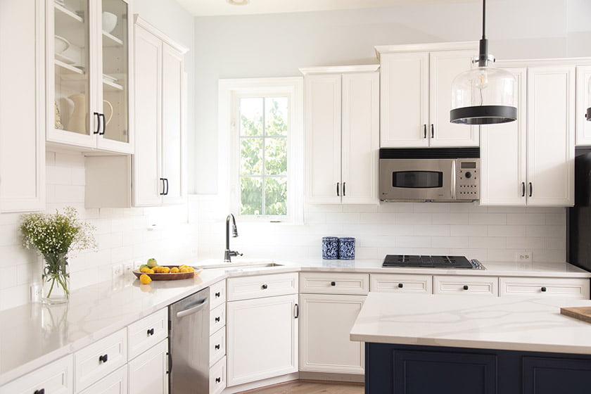 Ruth Gamarra relies on the power of color to remake a stodgy kitchen with fresh flair