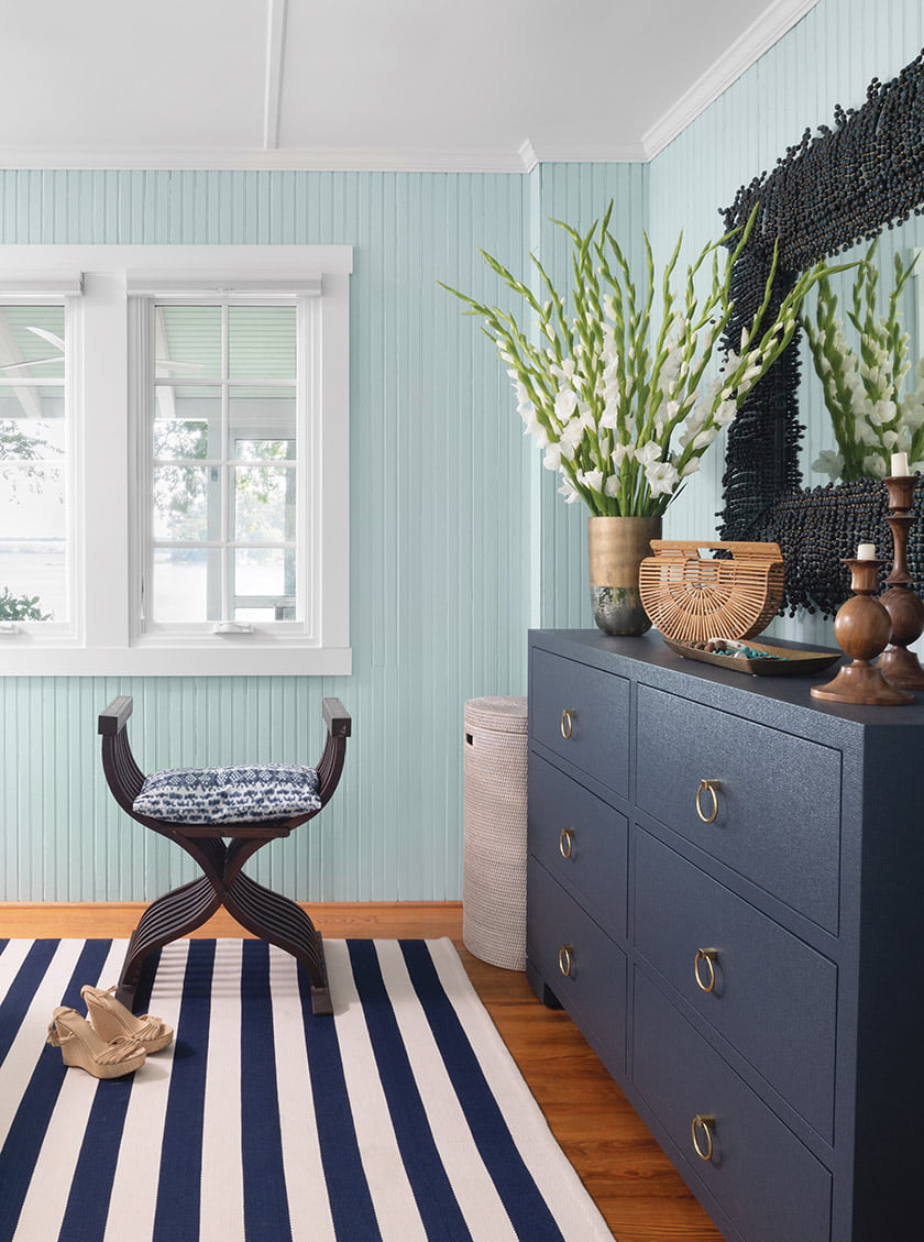 beaded-mirror-with-dresser