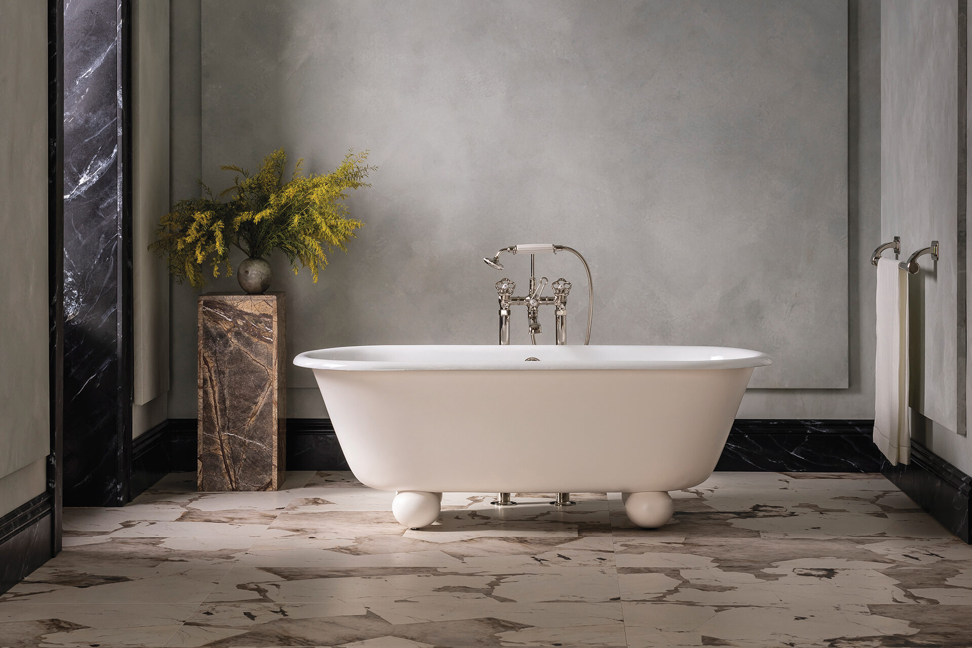 Drummonds' Newton tub with elegant design and high-quality finish | Home and Design