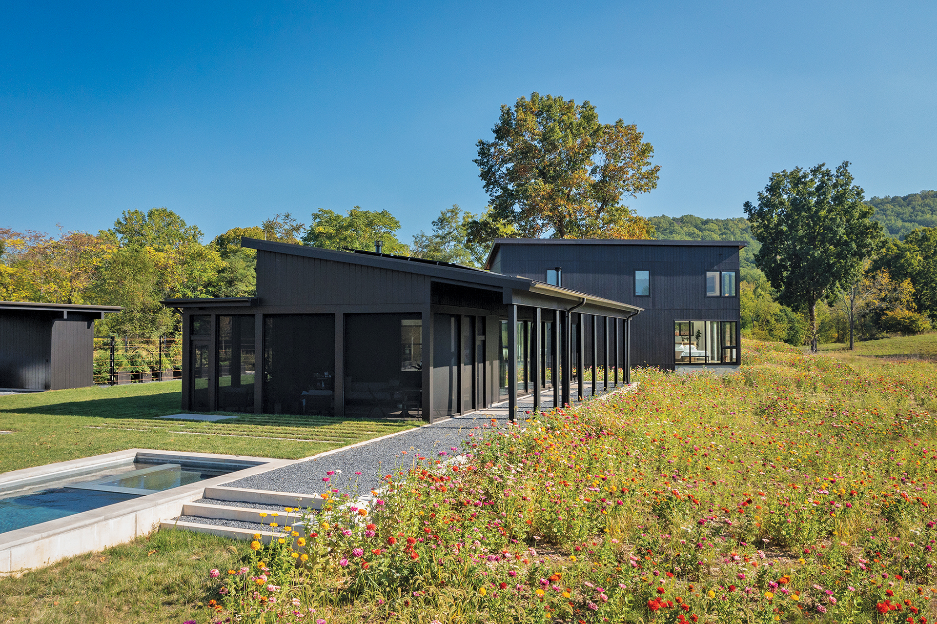 Flint Hill home designed by Gardner Architects | Photo: John Cole | Home and Design Magazine.