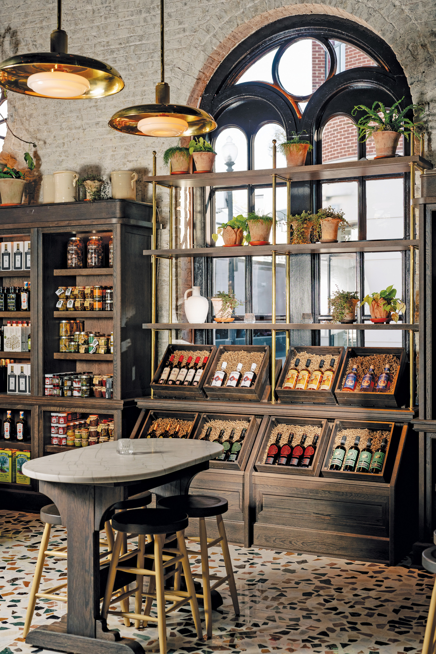 Market showcasing Italian delicacies | Home and Design Magazine